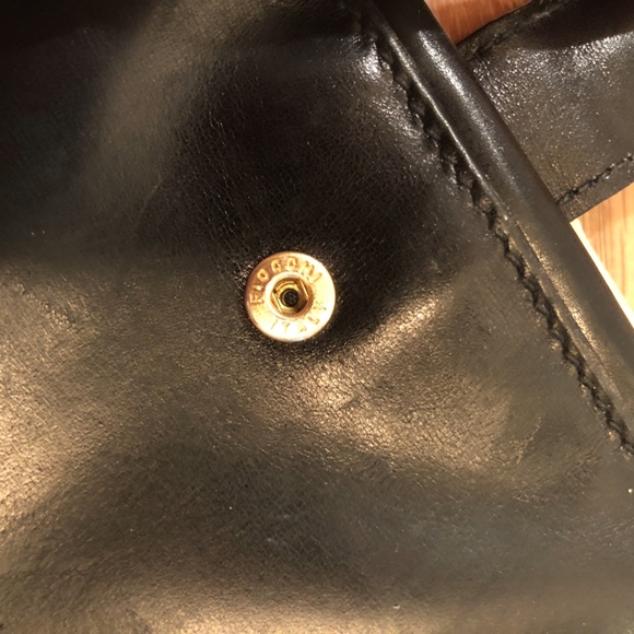 Vintage Gucci Wallet - Picture 8 of 8